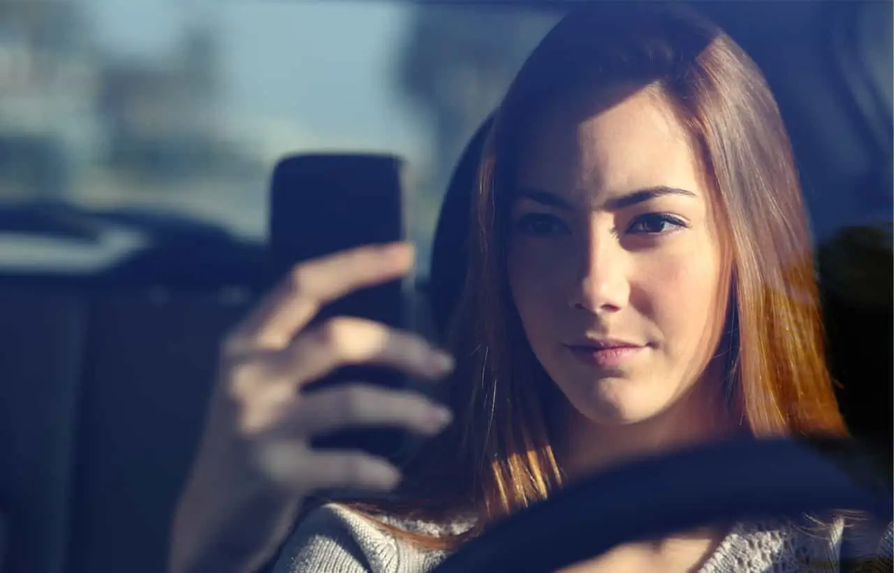 24/7 Roadside Assistance for Hyundai Owners